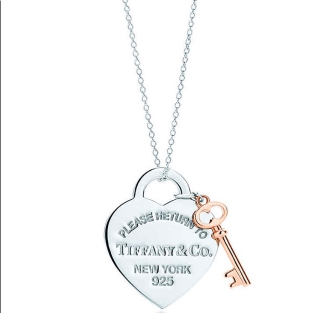 TIFFANY
Sterling Silver Return to Tiffany Heart and Rose Gold Key necklace